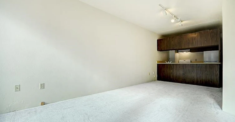 517-1330 Burrard Street, Vancouver, BC, V6Z 2B8 - 13