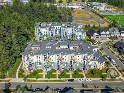 205-5384 Tyee Lane - 2