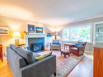 5898 Quebec Street - 5