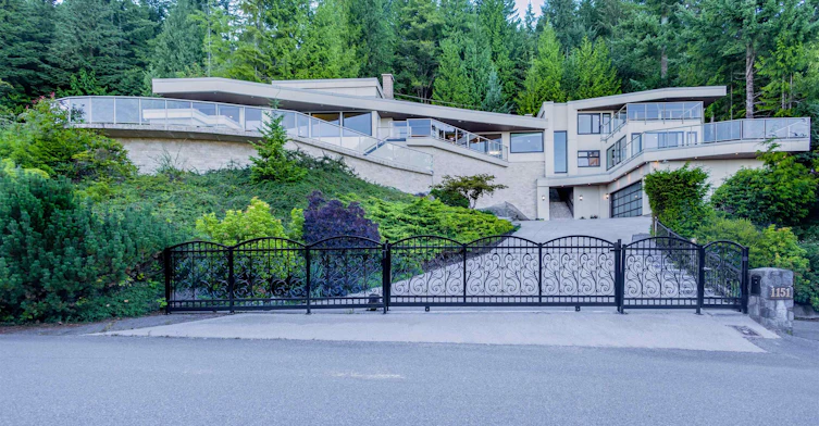 1151 Millstream Road, West Vancouver, BC, V7S 2C8