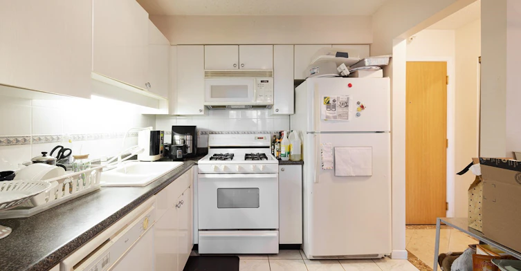 5xx-8238 Saba Road, Richmond, BC, V6Y 4C7 - 3