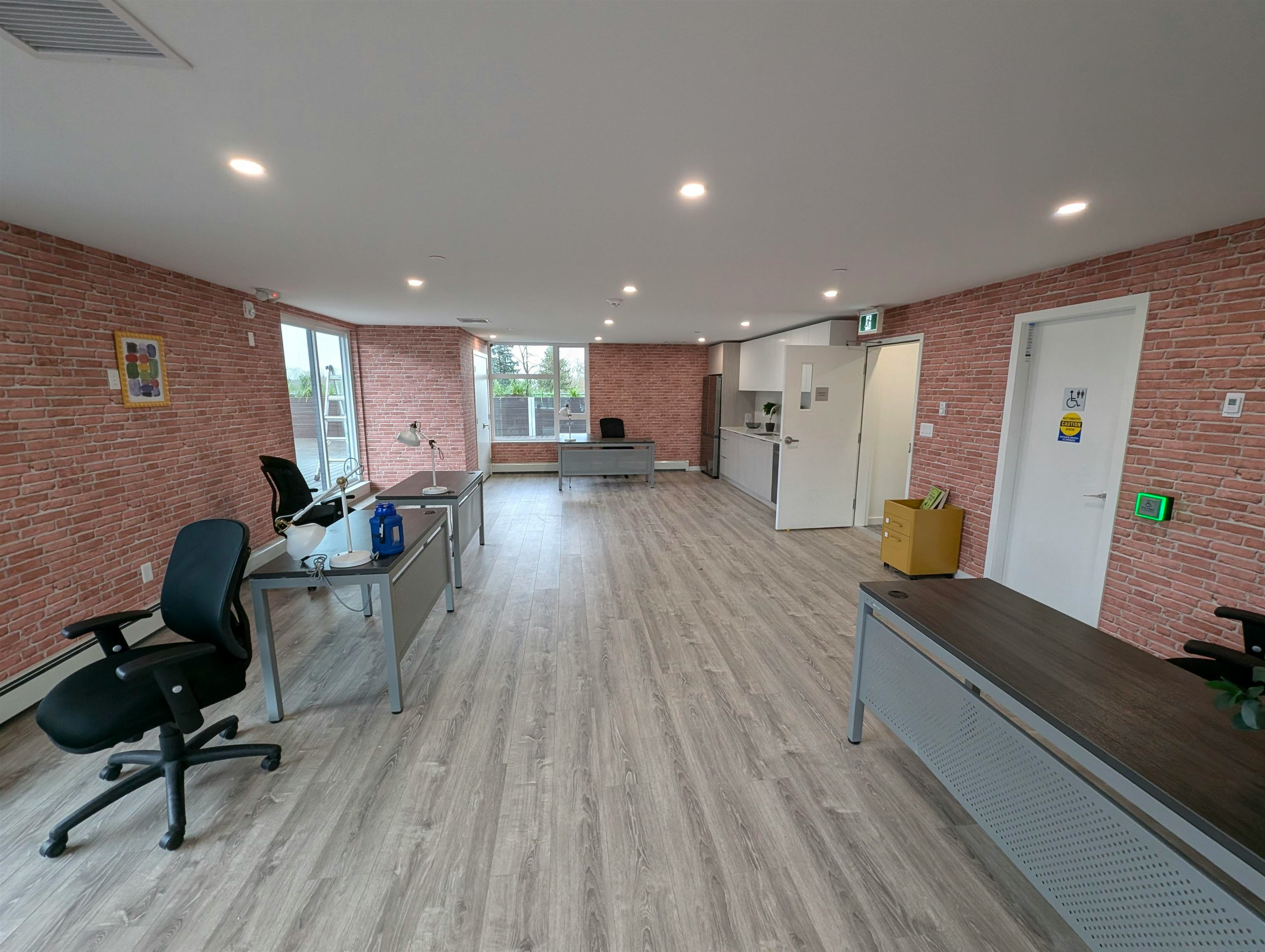 501-10829 140 Street, Surrey, BC, V3R 0H4 - 5