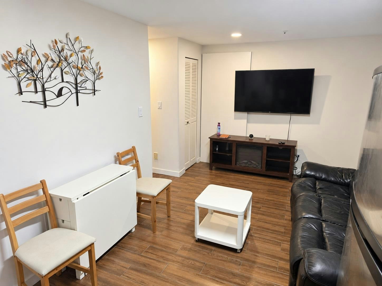 1023 E 17th Avenue, Vancouver, BC, V5V 1C3 - 2