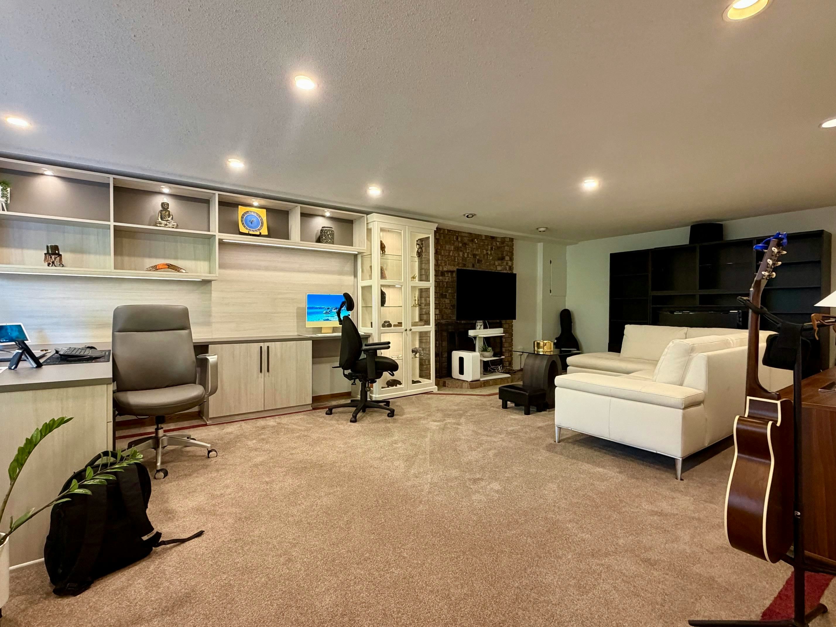 1881 Bowman Avenue, Coquitlam, BC, V3J 6E1 - 2