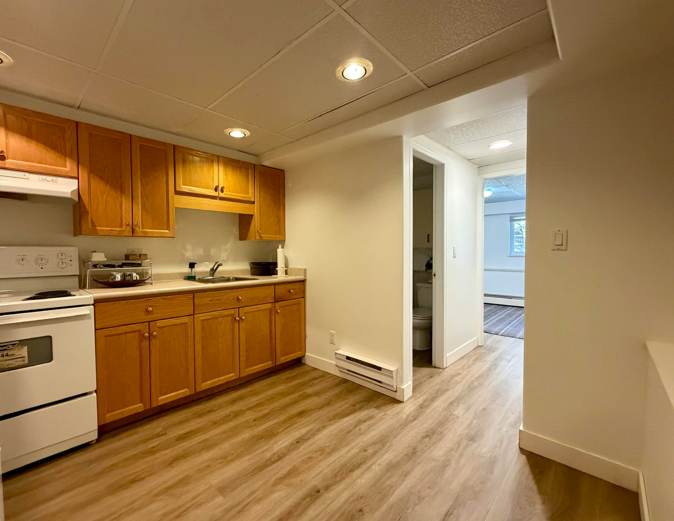 1881 Bowman Avenue, Coquitlam, BC, V3J 6E1 - 10