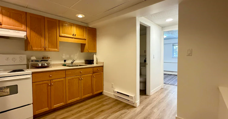1881 Bowman Avenue, Coquitlam, BC, V3J 6E1 - 10