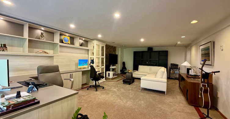 1881 Bowman Avenue, Coquitlam, BC, V3J 6E1