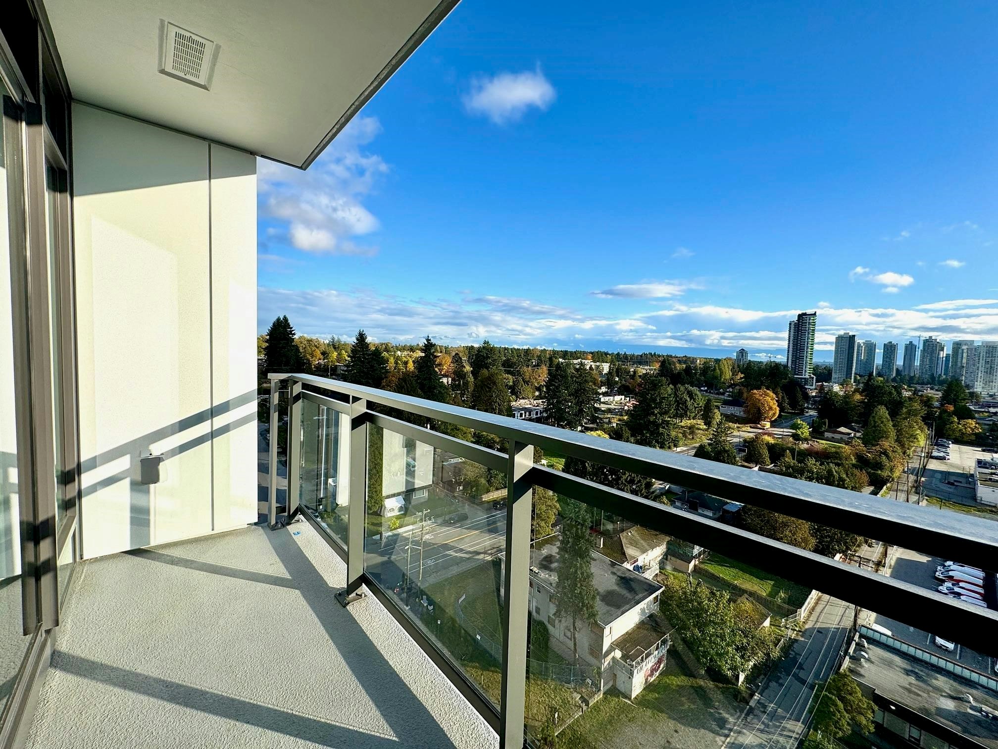 1303-13675 107 A Avenue, Surrey, BC, V3T 2H2 - 10