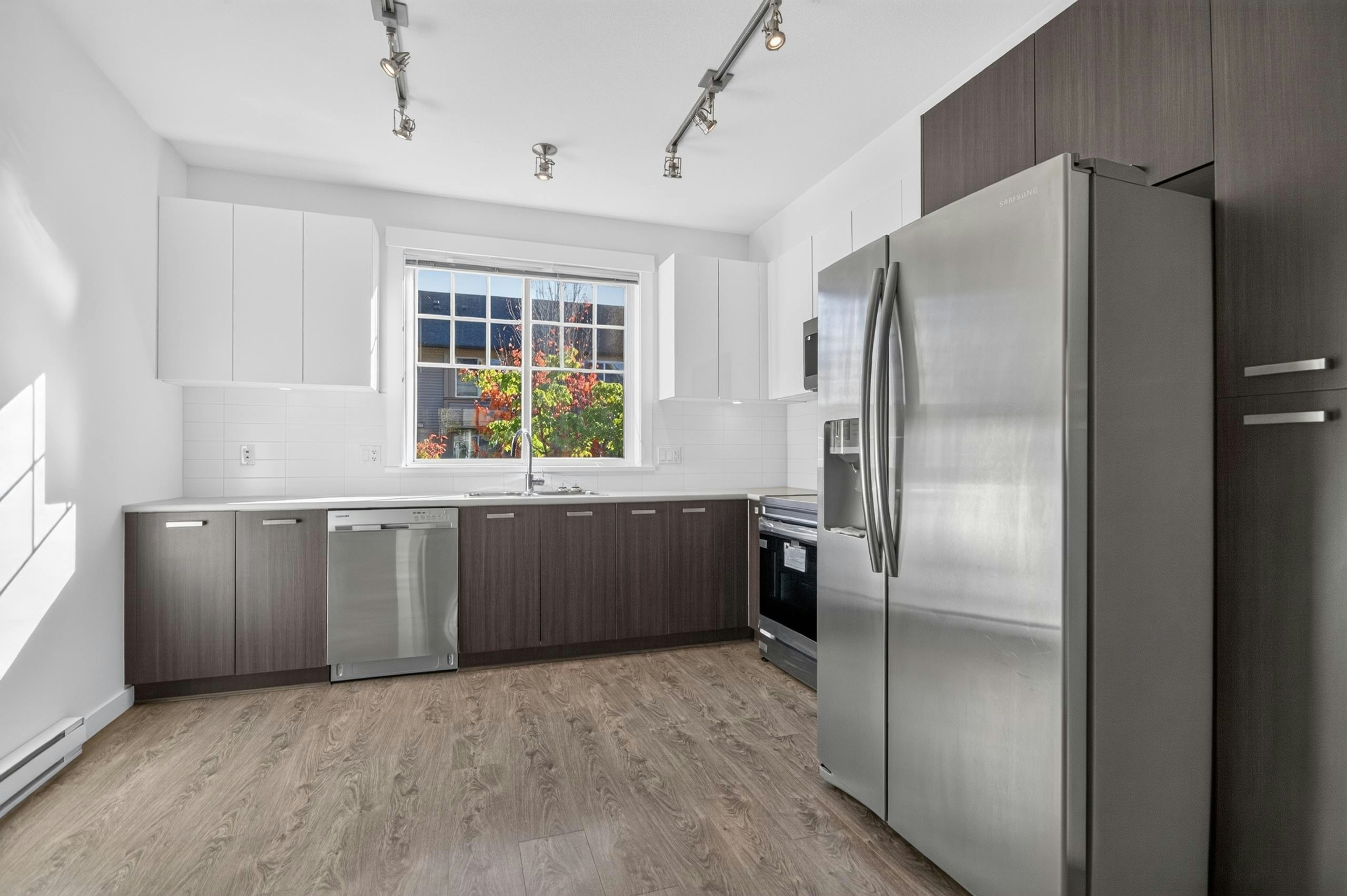 43-6450 204 Street, Surrey, BC, V3S 2X4 - 16