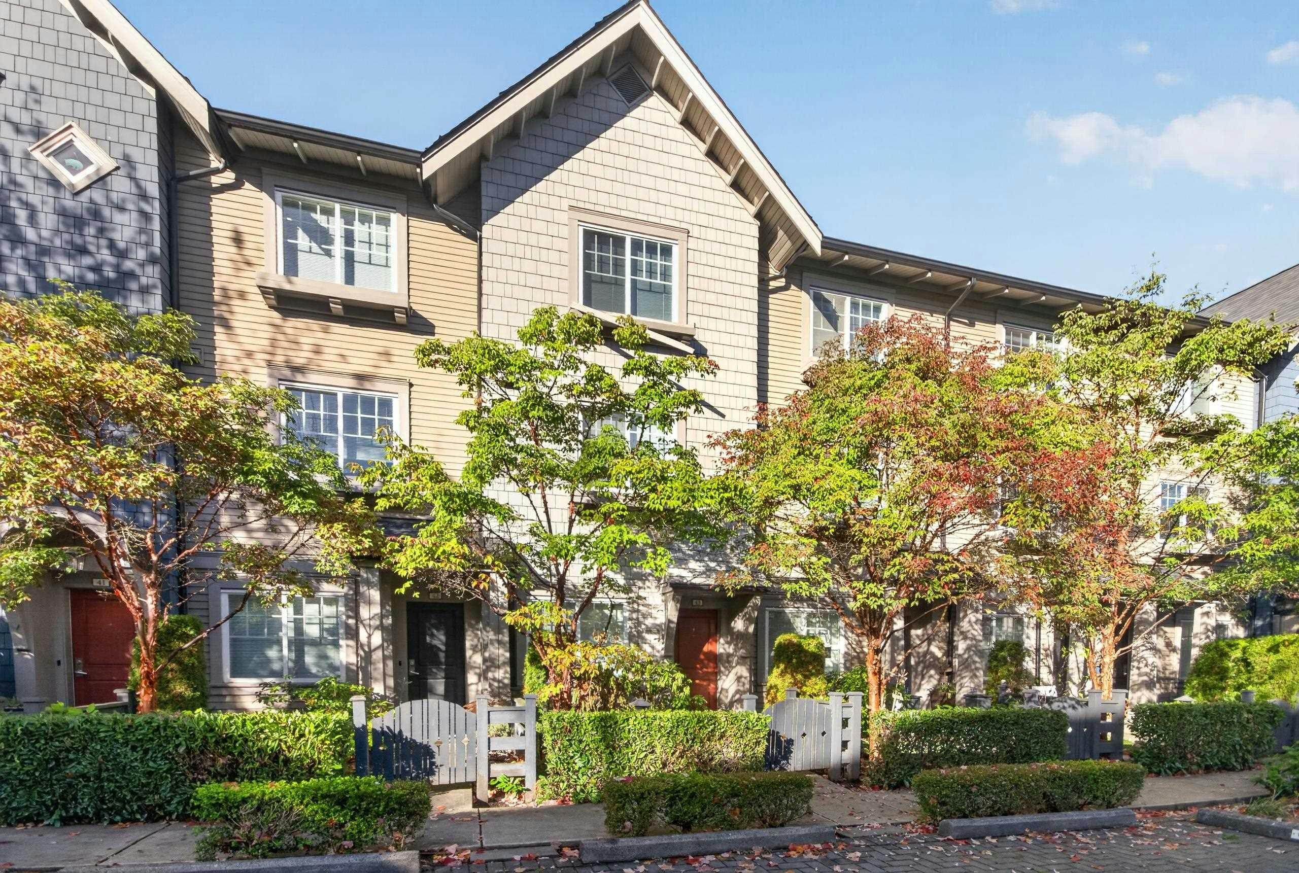 43-6450 204 Street, Surrey, BC, V3S 2X4 - 2