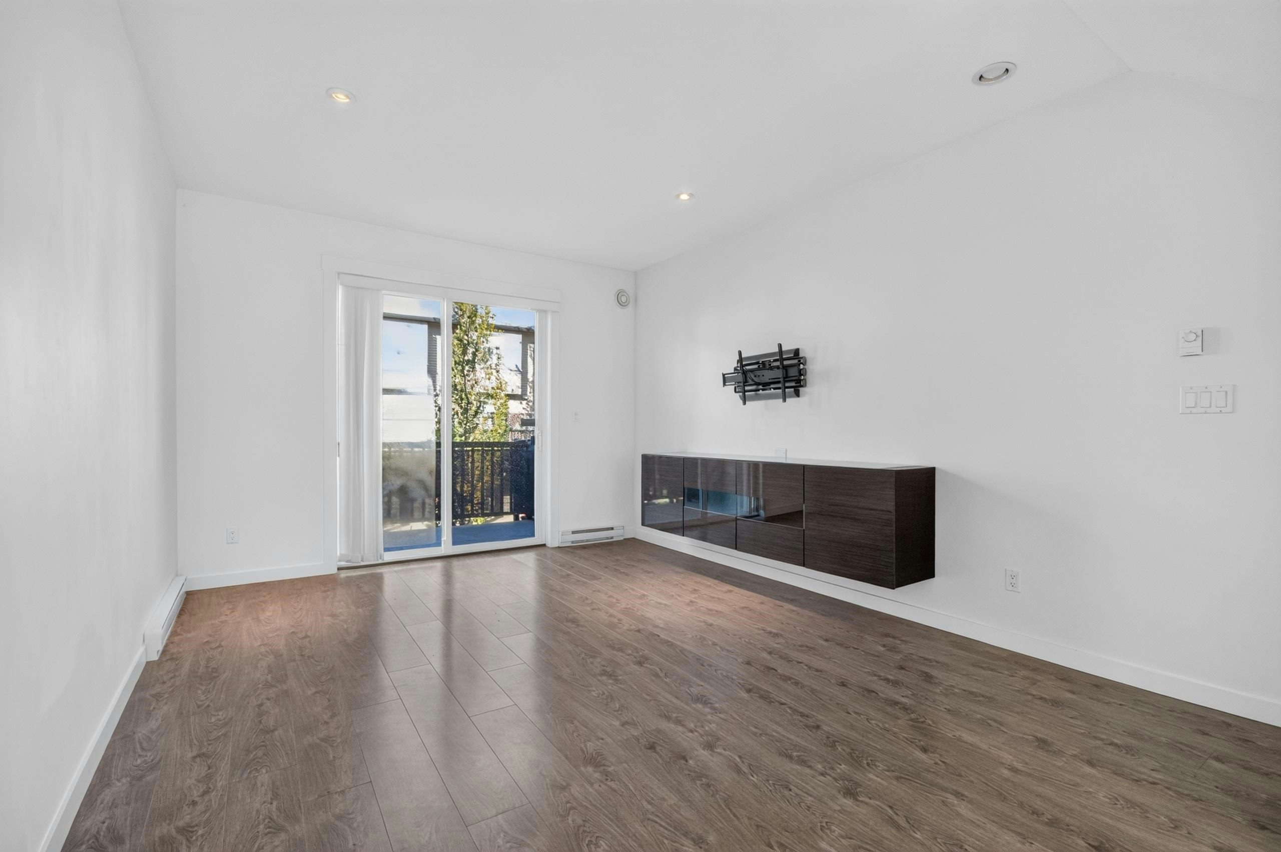 43-6450 204 Street, Surrey, BC, V3S 2X4 - 9
