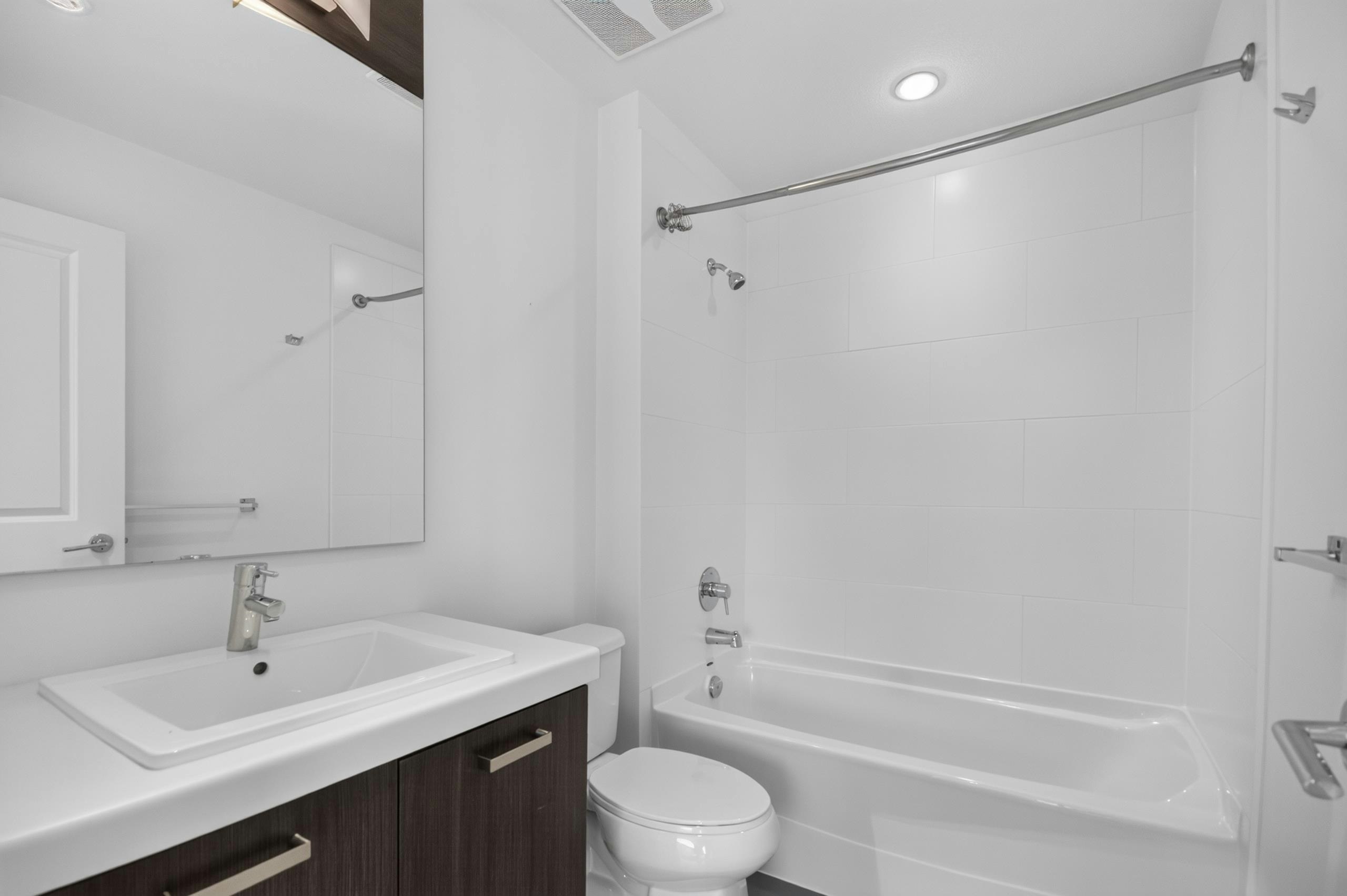 43-6450 204 Street, Surrey, BC, V3S 2X4 - 24
