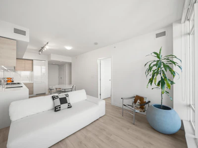 3601-2085 Skyline Court - 3