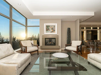 1303-3355 Cypress Place - 5