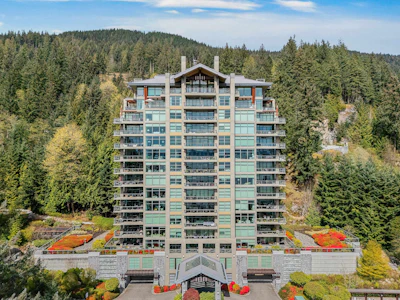 1303-3355 Cypress Place - 2