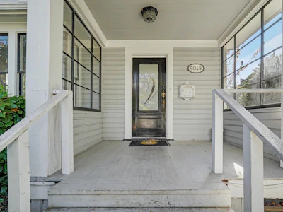 5048 47a Avenue - 3