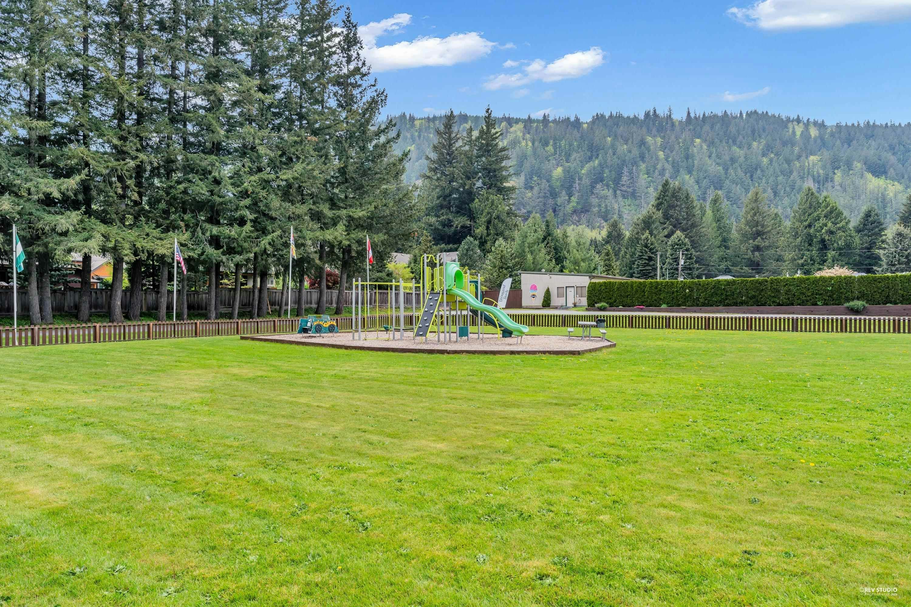 52-1885 Columbia Valley Road, Cultus Lake, BC, V2R 1J8 - 25