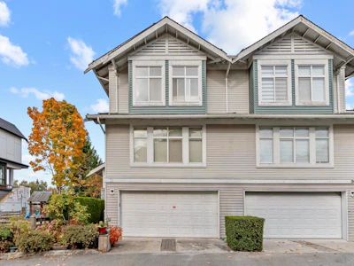 31-9533 Granville Avenue - 2