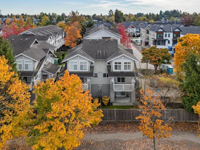 31-9533 Granville Avenue - 5