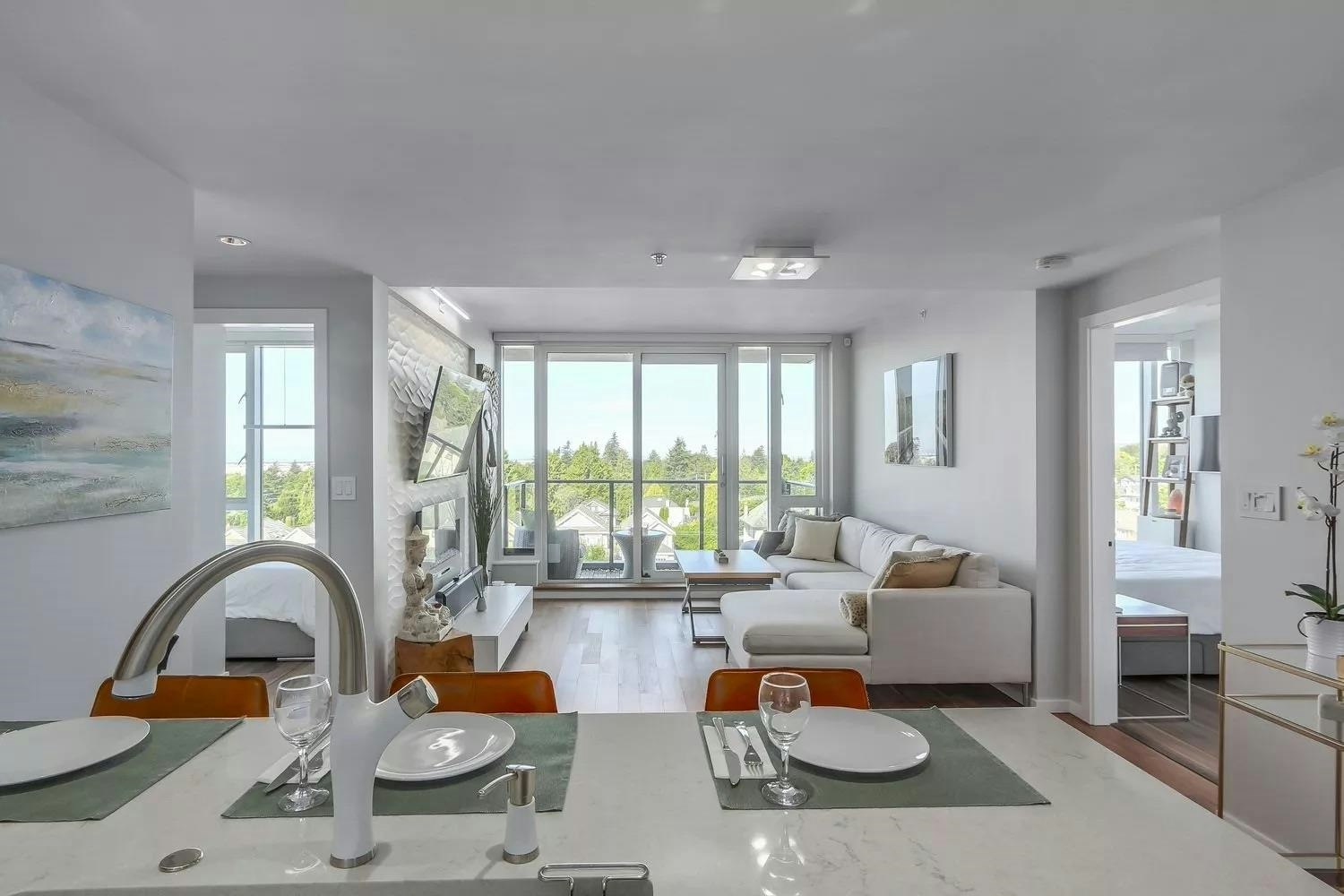 8488 Cornish st W Cornish St, Vancouver, BC, V6P 0C2 - 11