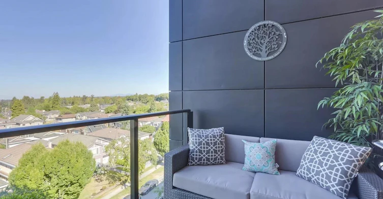 8488 Cornish st W Cornish St, Vancouver, BC, V6P 0C2 - 2