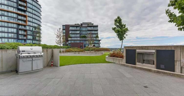 8488 Cornish st W Cornish St, Vancouver, BC, V6P 0C2 - 5