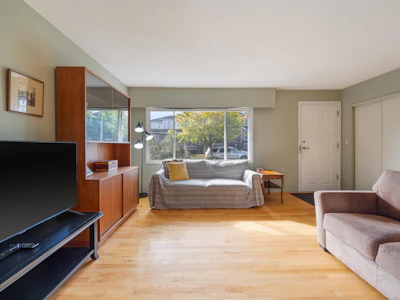 3325 Seaforth Drive - 3