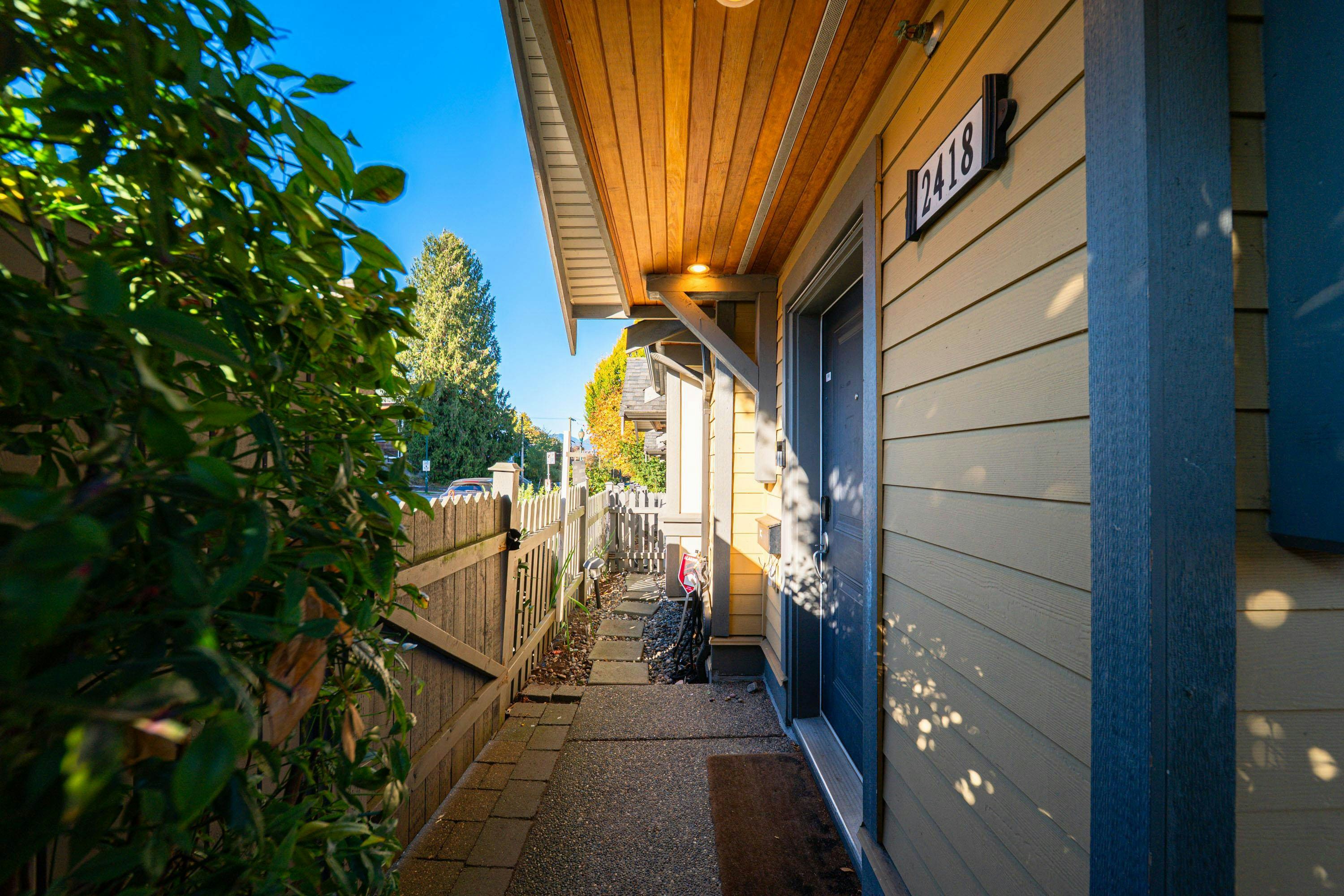 2418 St. Catherines Street - 3