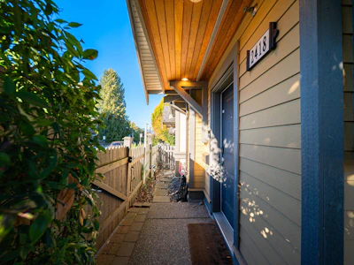 2418 St. Catherines Street - 3