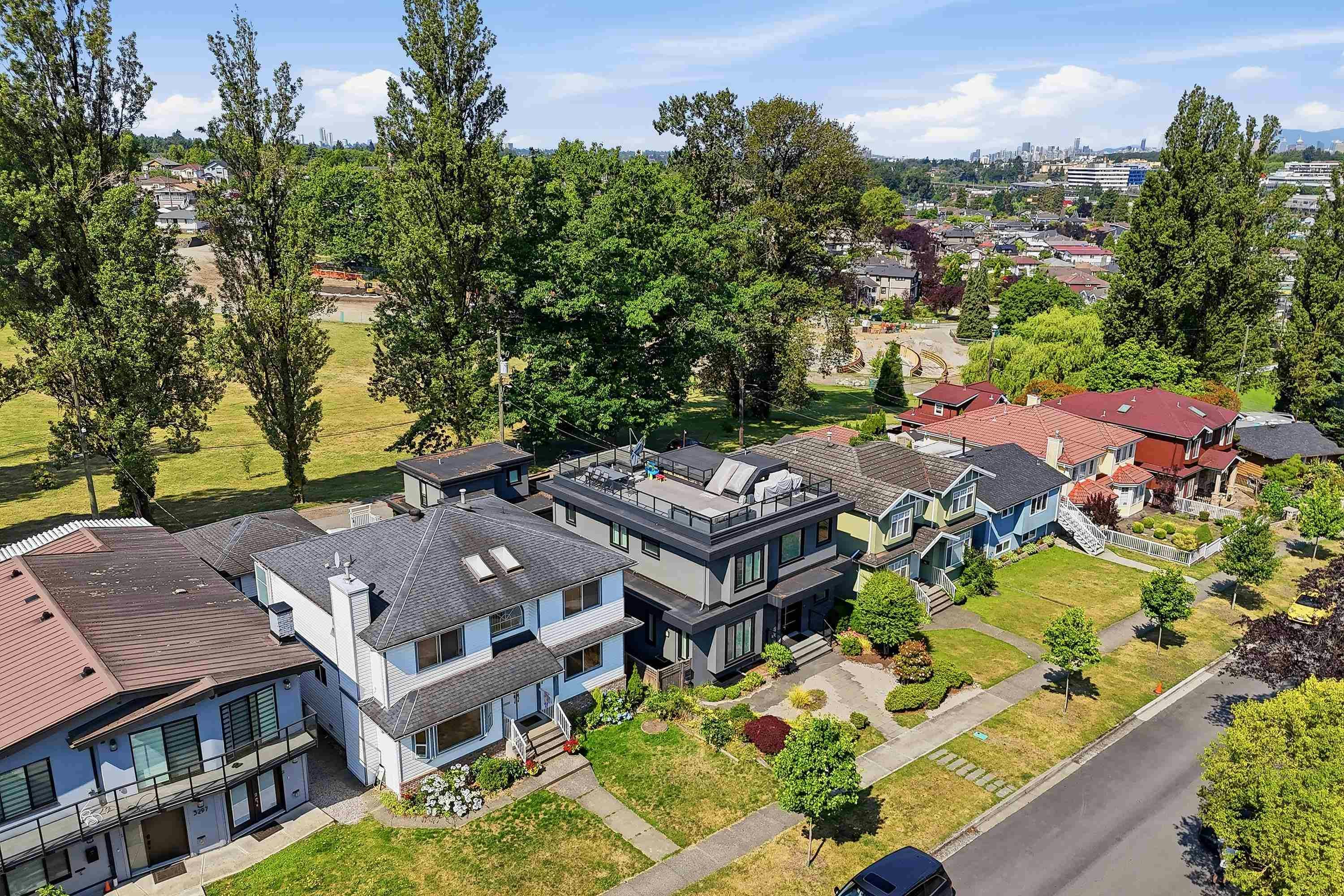 3287 Matapan Crescent, Vancouver, BC, V5M 4A9