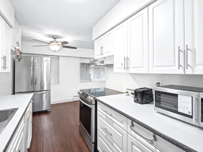 107-815 Fourth Avenue - 4