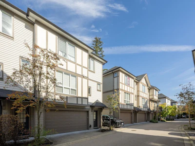 20-7848 209 Street - 2