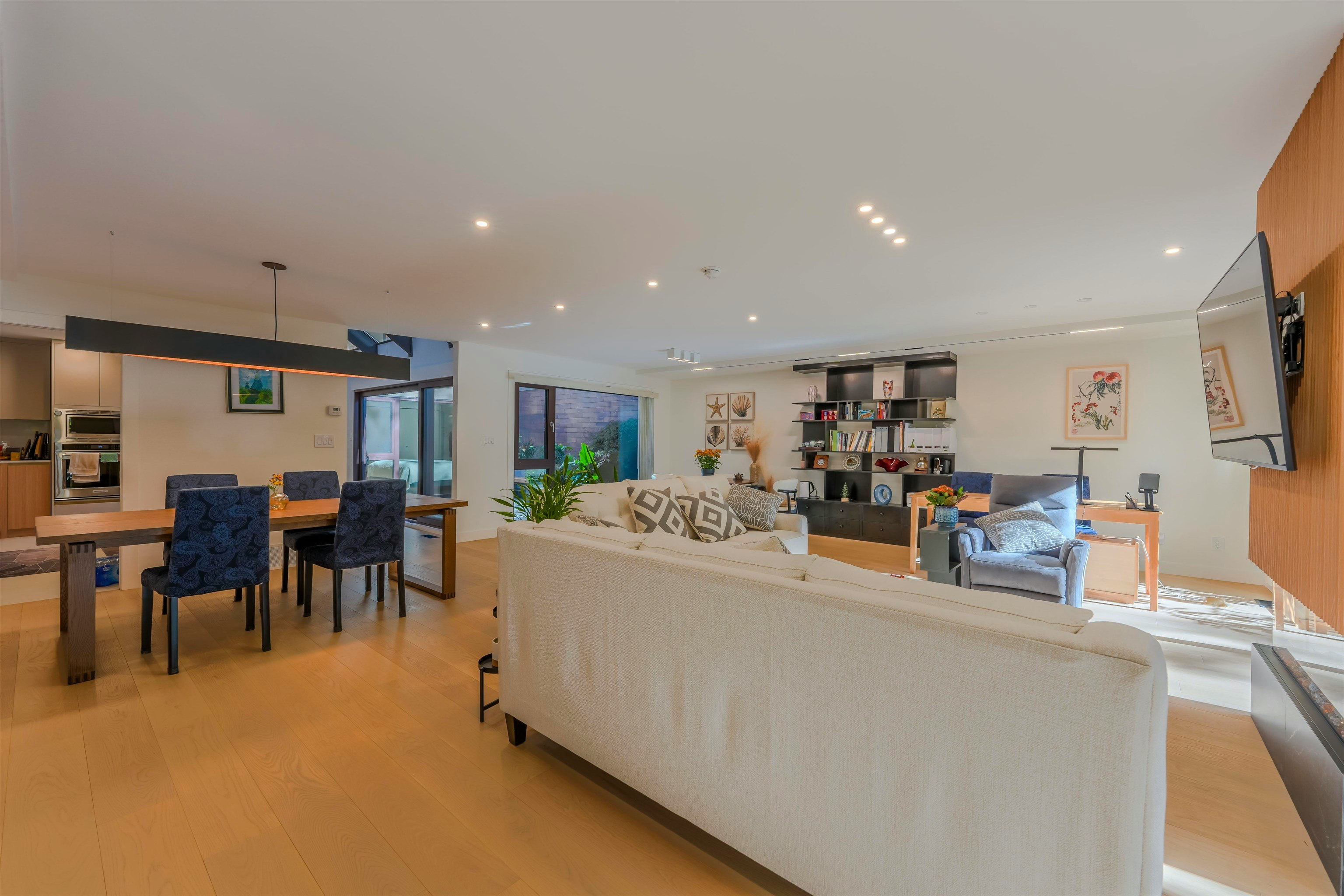 426 Greensboro Place, Vancouver, BC, V5X 4M4 - 17