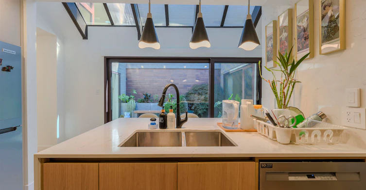 426 Greensboro Place, Vancouver, BC, V5X 4M4 - 7