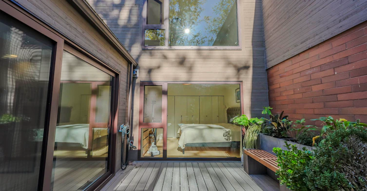 426 Greensboro Place, Vancouver, BC, V5X 4M4