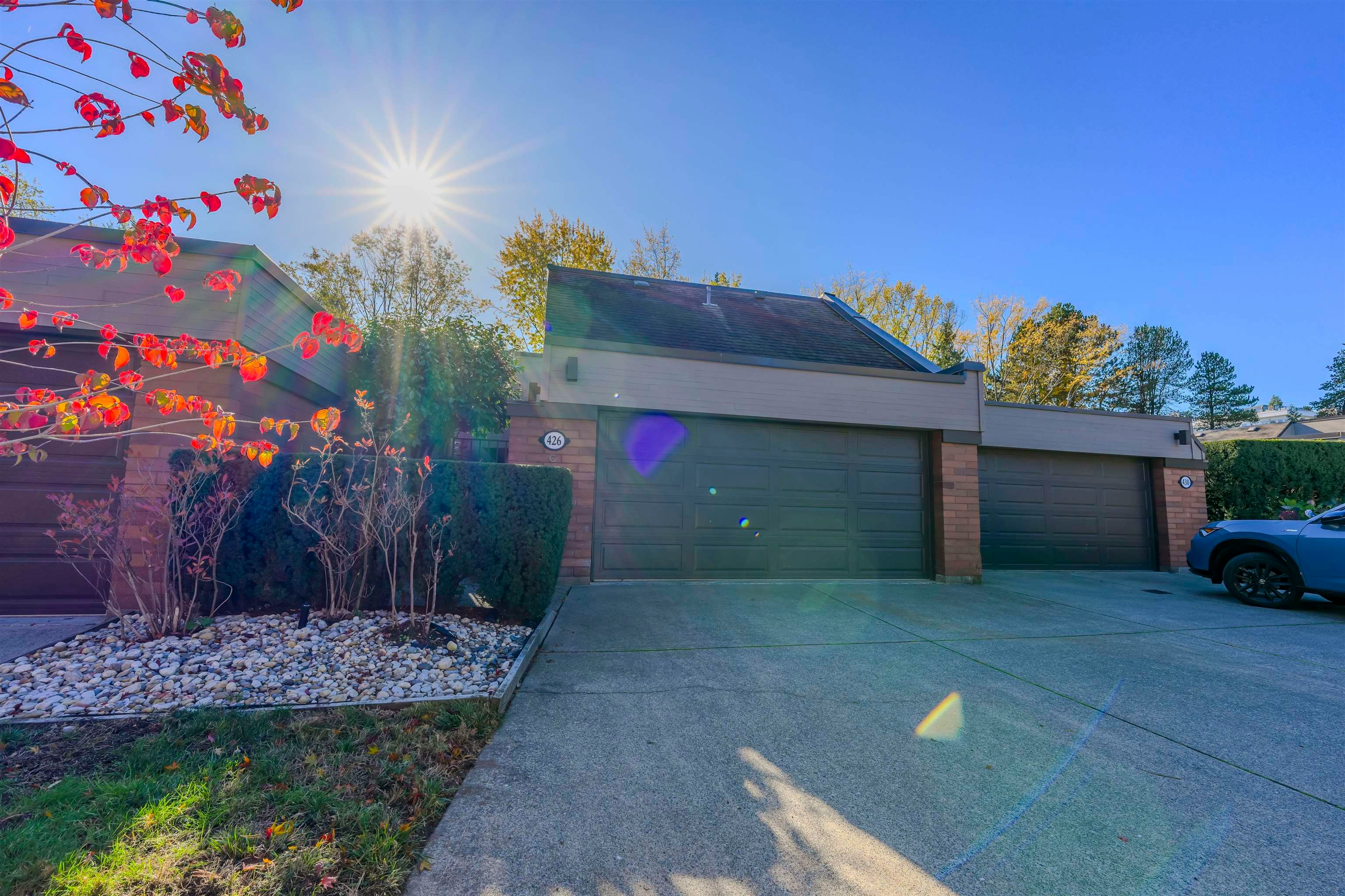 426 Greensboro Place, Vancouver, BC, V5X 4M4 - 40