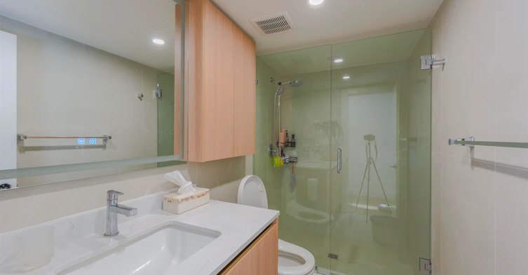 426 Greensboro Place, Vancouver, BC, V5X 4M4 - 24