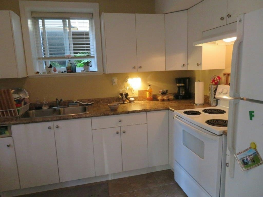 Bsmt-7109 195 Street, Surrey, BC, V4N 5Y7 - 4