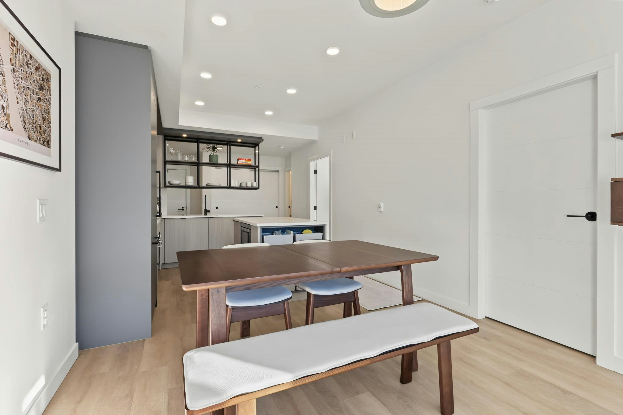 208-2268 E Broadway - 5