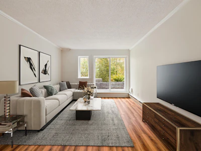 106-9880 Manchester Drive - 3