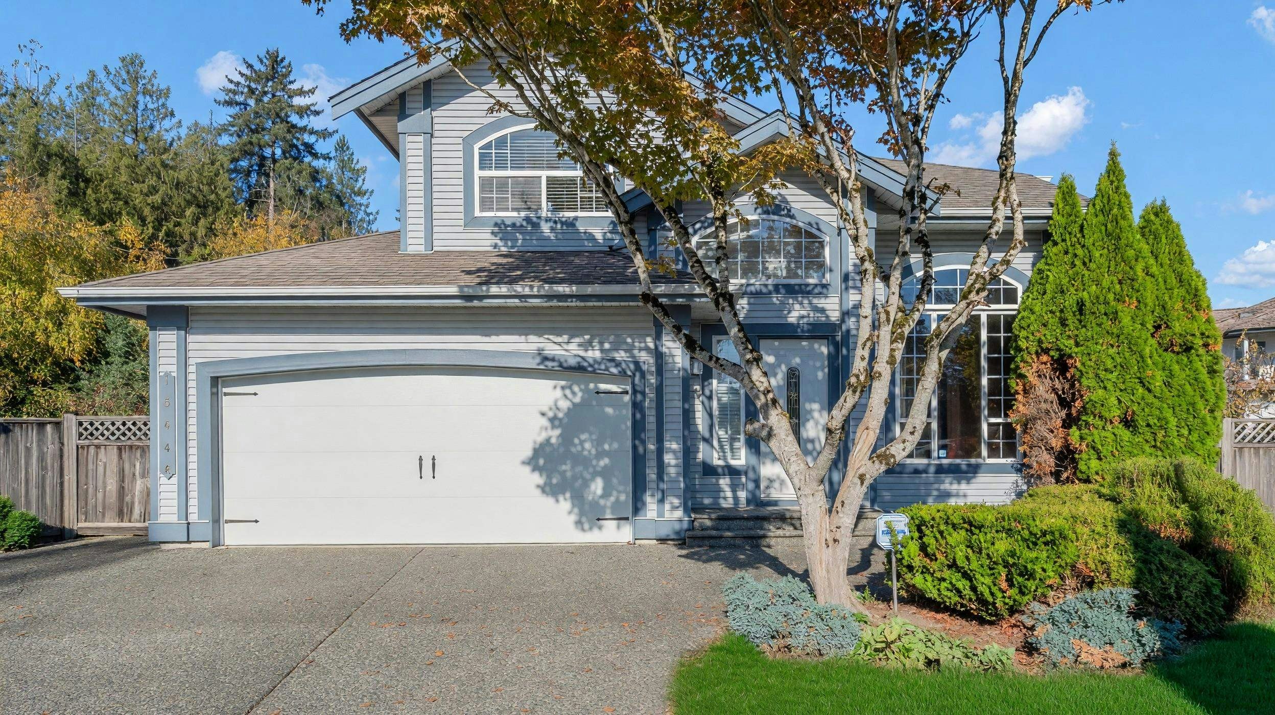 15445 109a Avenue, Surrey, BC, V3R 0X6