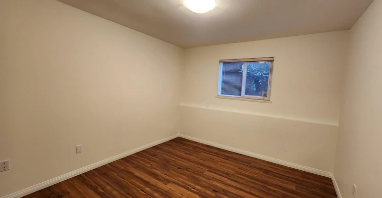 BSMT-2310 Ninth Avenue, New Westminster, BC, V3M 3H3 - 10