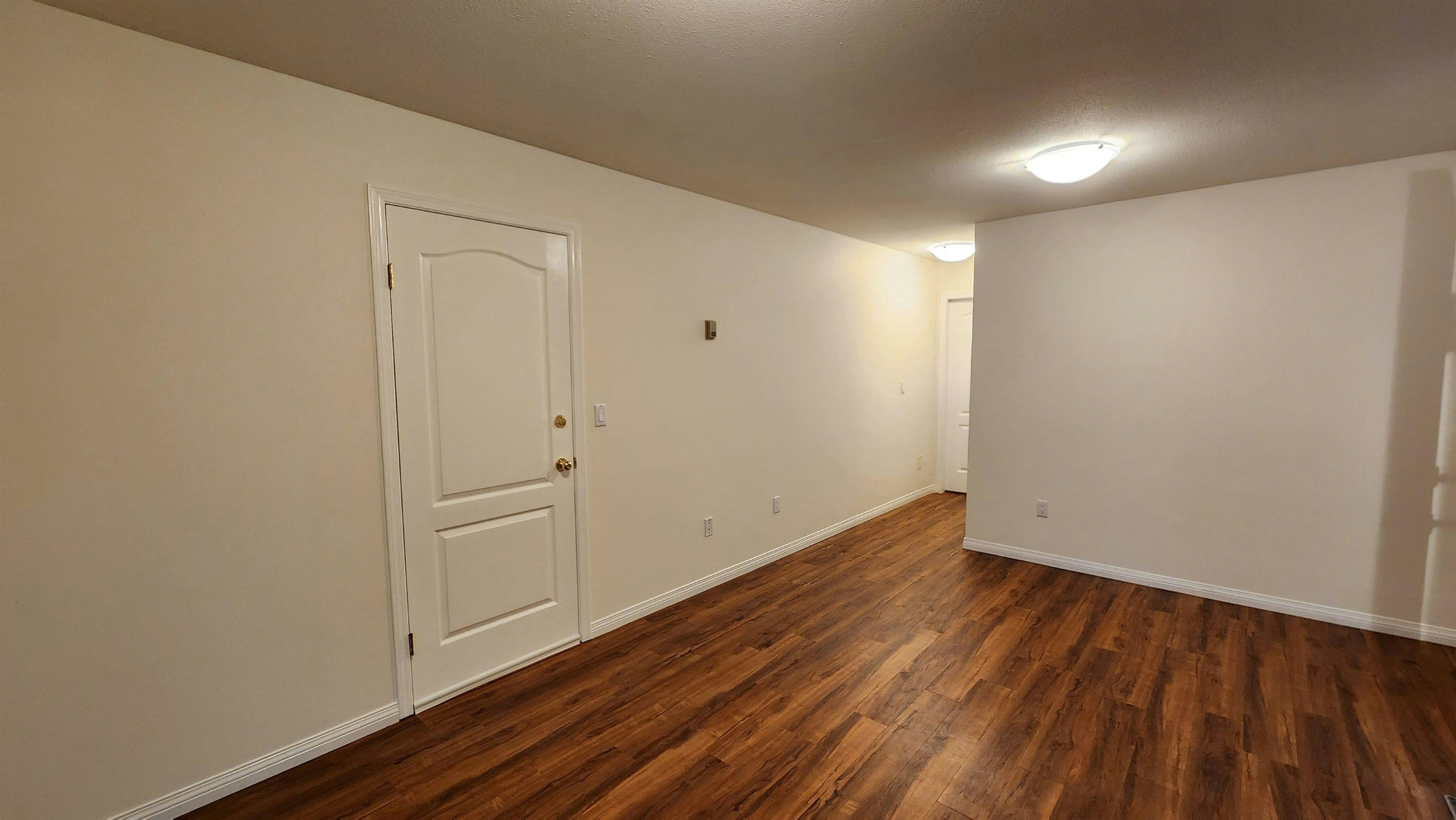 BSMT-2310 Ninth Avenue, New Westminster, BC, V3M 3H3 - 8