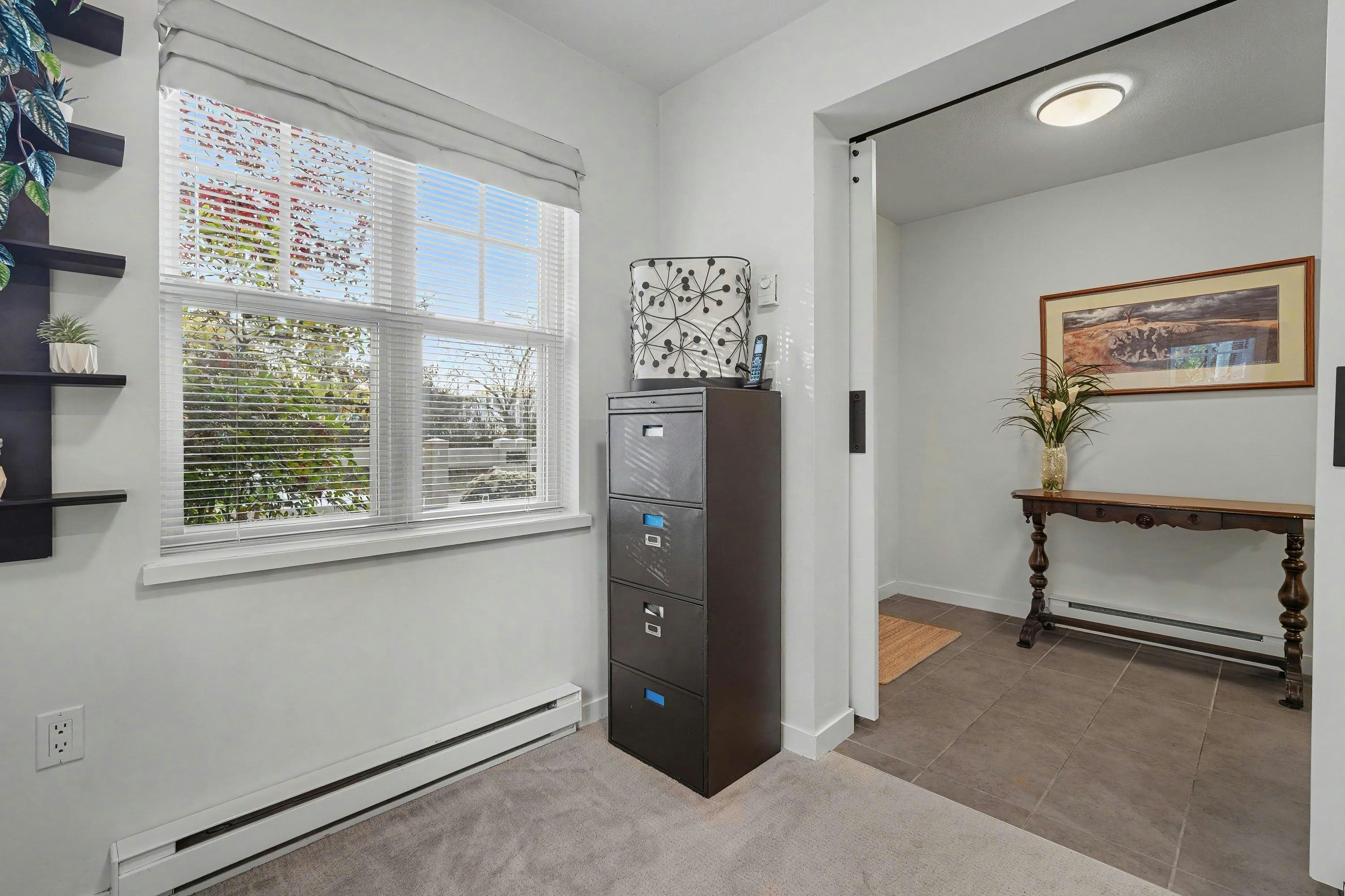 4-2495 Davies Avenue - 5