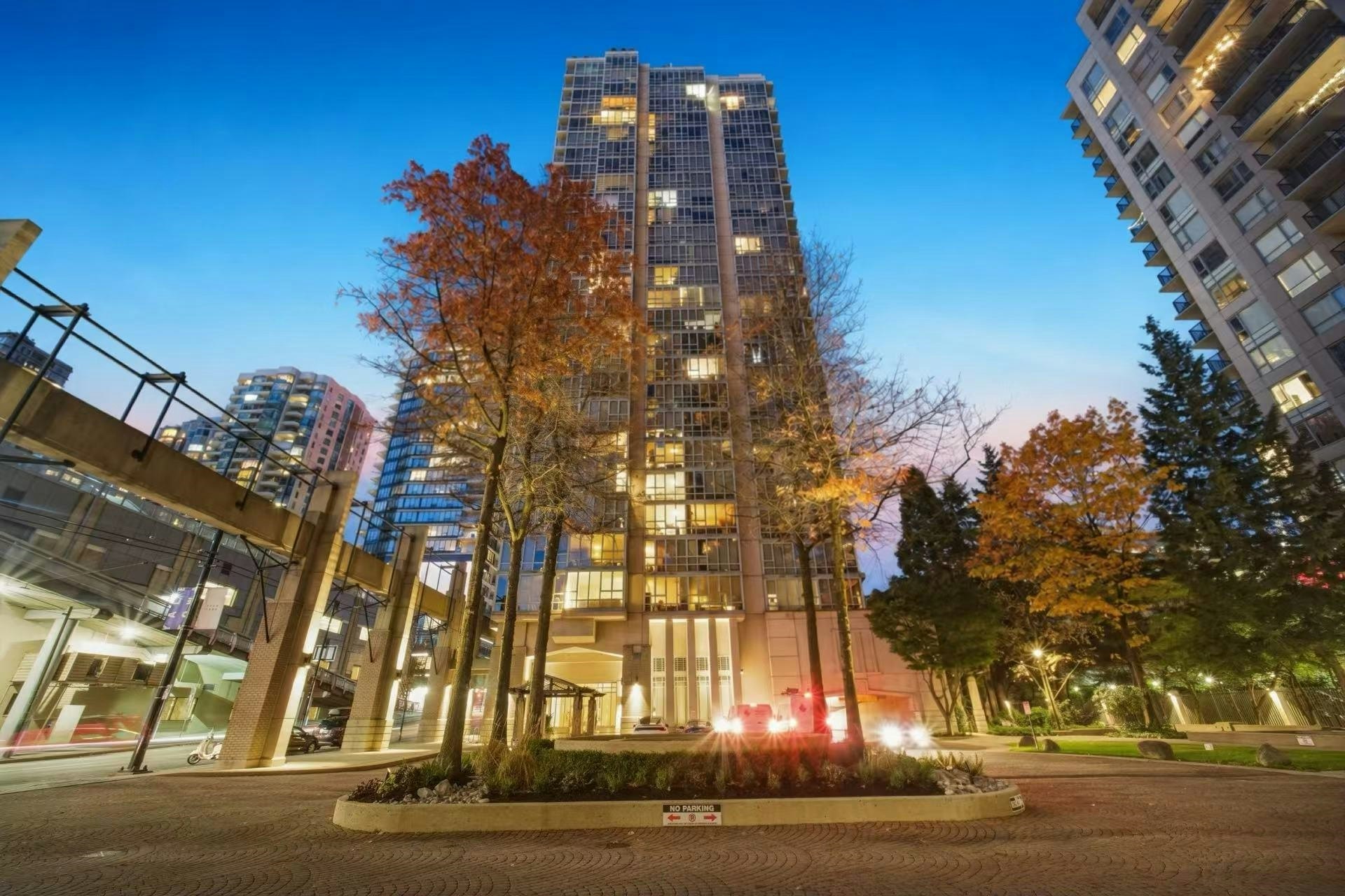 2306-930 Cambie Street, Vancouver, BC, V6B 5Y1