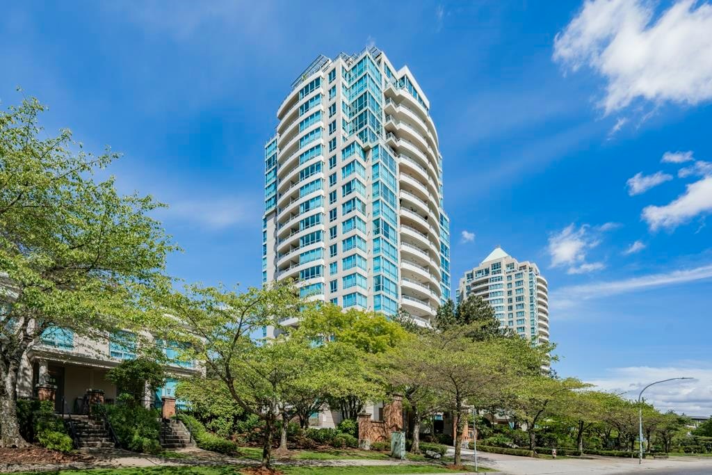 1703-6611 Southoaks Crescent, Burnaby, BC, V5E 4L5