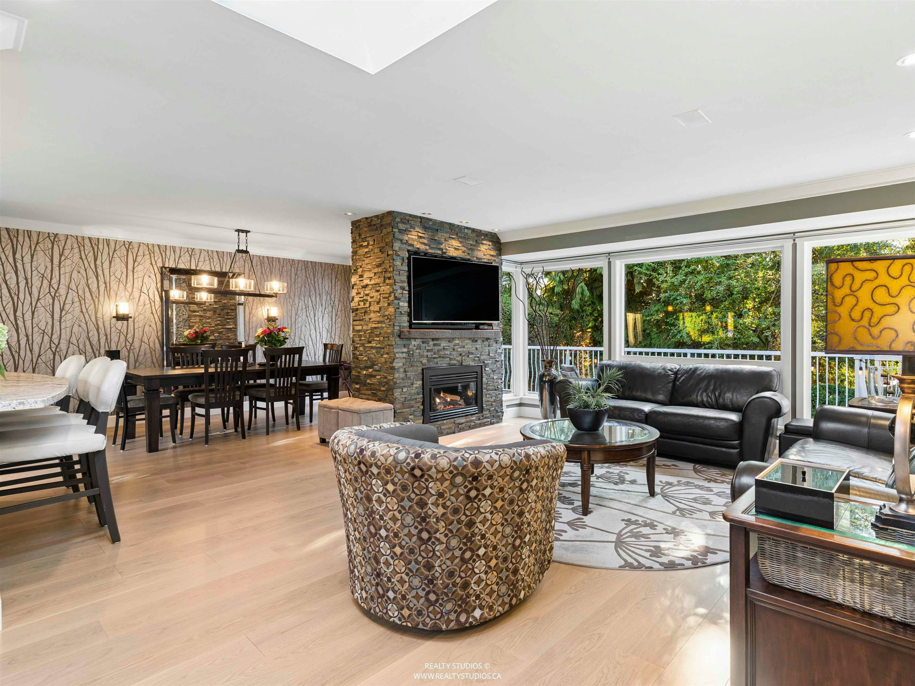 8075 Modesto Drive - 5