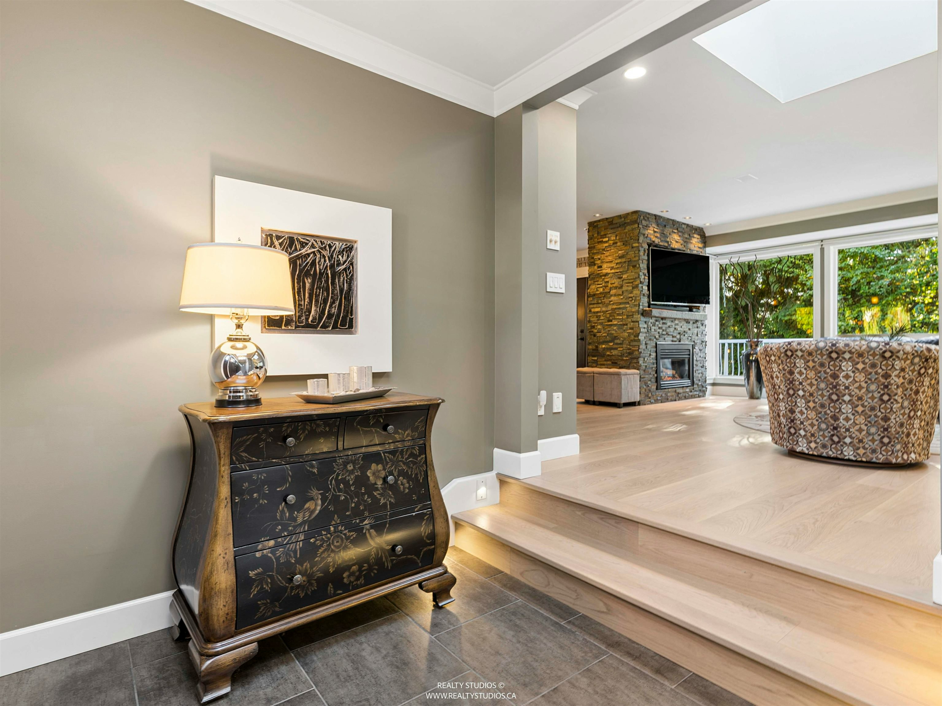 8075 Modesto Drive - 4