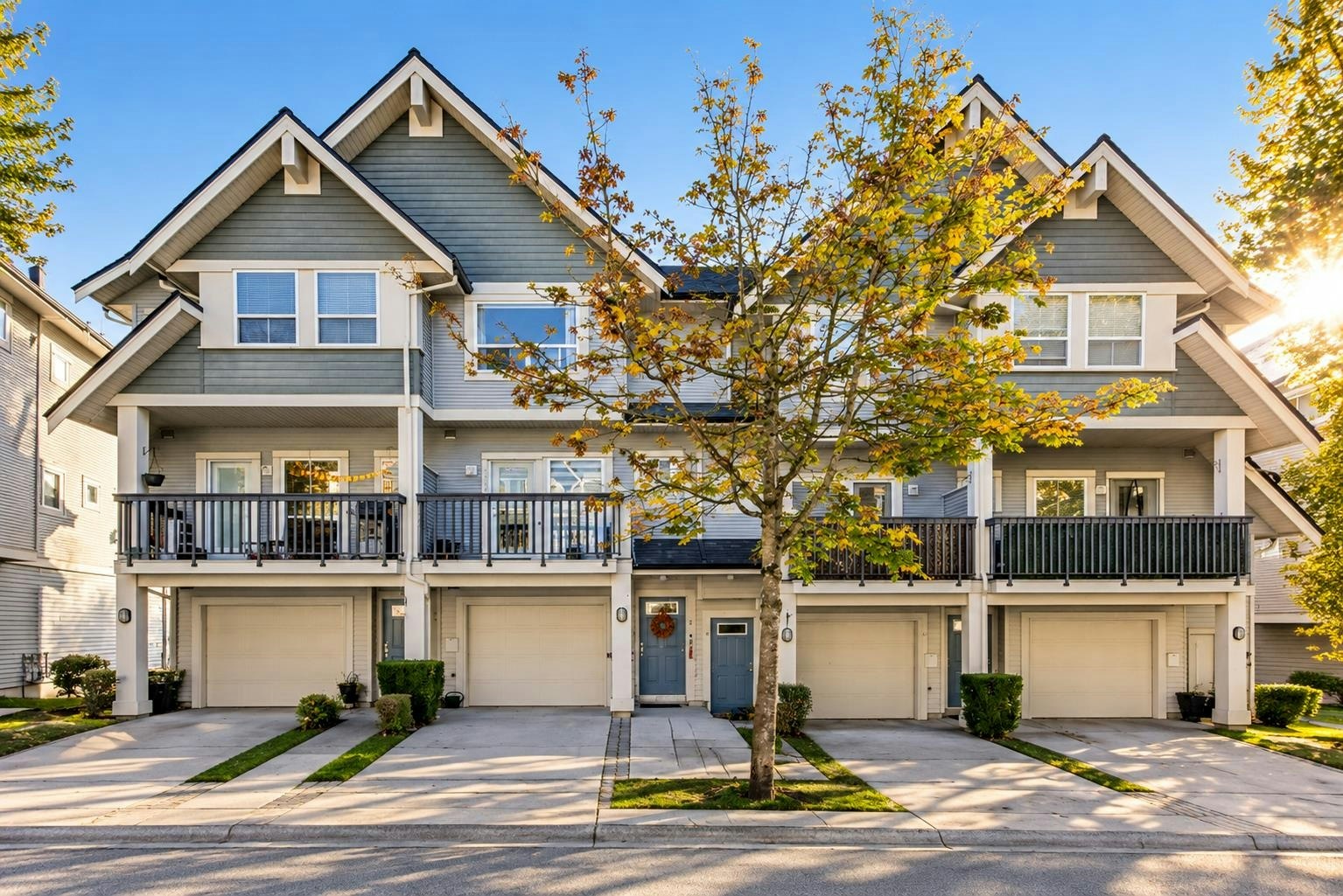 10-15065 58 Avenue, Surrey, BC, V3S 8Z5