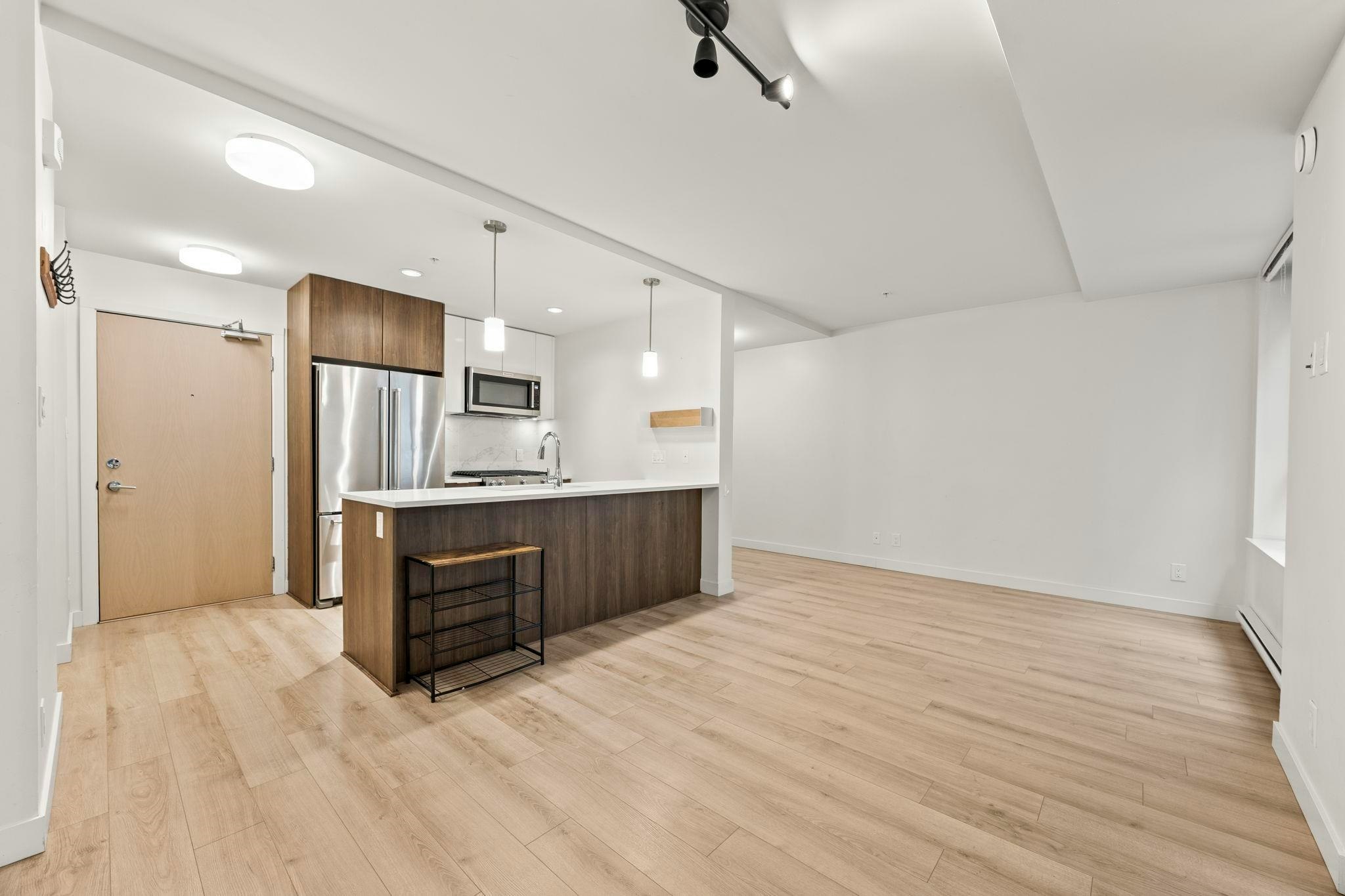 104-2188 Madison Avenue, Burnaby, BC, V5C 0J8 - 5
